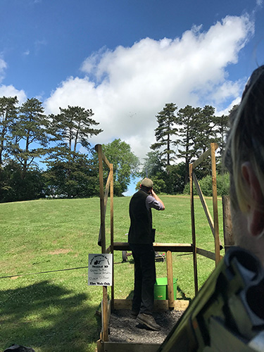 Clay Shooting Cotswolds - Man doing lay pigeon shooting